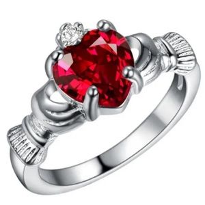 💖 Size 5 1/2 Ruby Red Claddagh Ring NEW